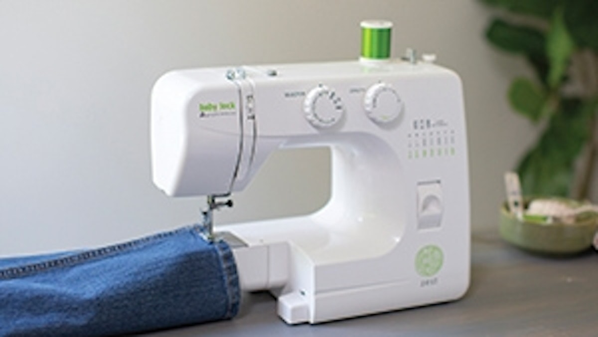 Eastern Ct Largest Sew and Vac - Schillers Sewing Circle - Willimantic